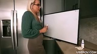 A Hard-working Teacher – Heather Hendrix